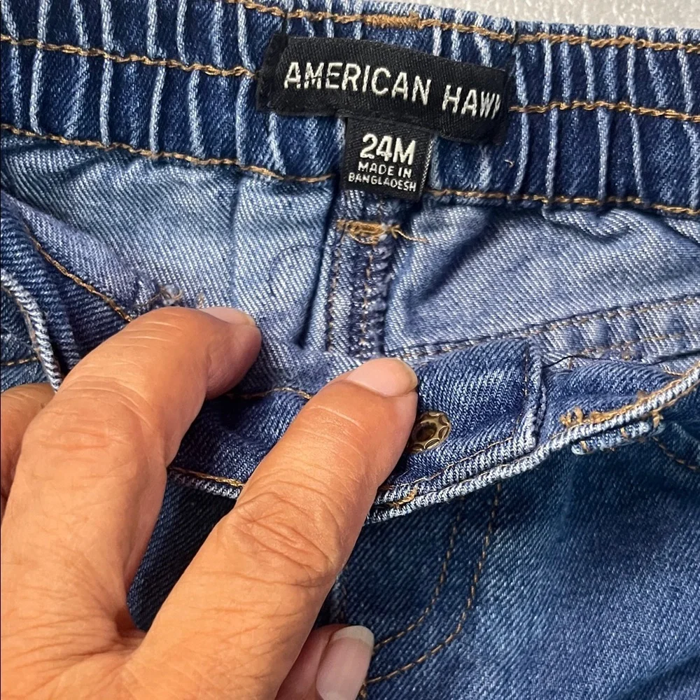 The Children's Place Navy Blue Kids Jeans is a bundle of 4 pieces !